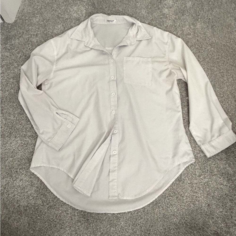 Amazon White button up shirt size M